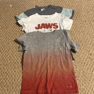 Bundle of Gap Shirts